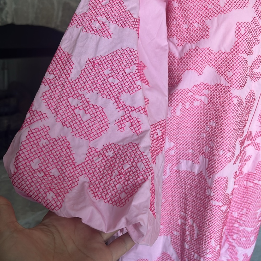 Tuckernuck Pink Resort Midi Dress with Bishop Sleeves and V-Neck - Picture 5 of 11